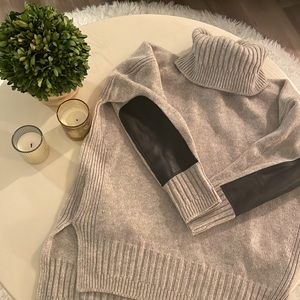 Jil Sander Chunky High-Low Cashmere Turtle Neck